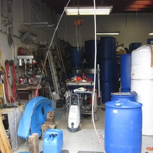 WATER DRUM 200 L PRESSURISED WITH HOSE TAPS