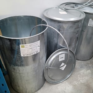 DRUM GALVANISED STEEL. 235 LITRE LID & CLAMP TYPE. FOOD GRADE.