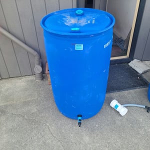 WATER BUTT DRUM BARREL 200 LITRE BLUE PLASTIC. GRADE 2. EX FERTILISER. ** NO STOCK **