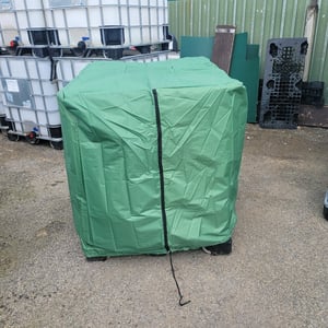 UV COVER FOR IBC 1000 LITRE TANKS. GREEN NYLON WITH ZIP & VELCRO. BLACK & SILVER AVAILABLE TOO!
