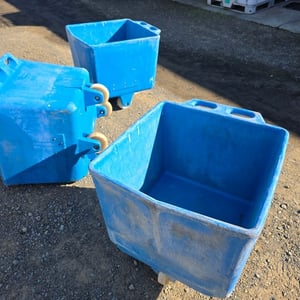 TROLLEY BIN. HEAVY DUTY 185 LITRE BLUE, FOOD GRADE, USED, in GOOD CONDITION