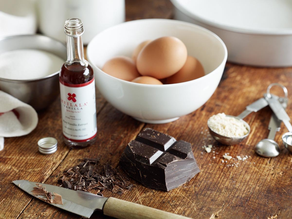 Chocolate Almond Cake|Chocolate Almond Cake|Chocolate Almond Cake|Capri chocolate cake