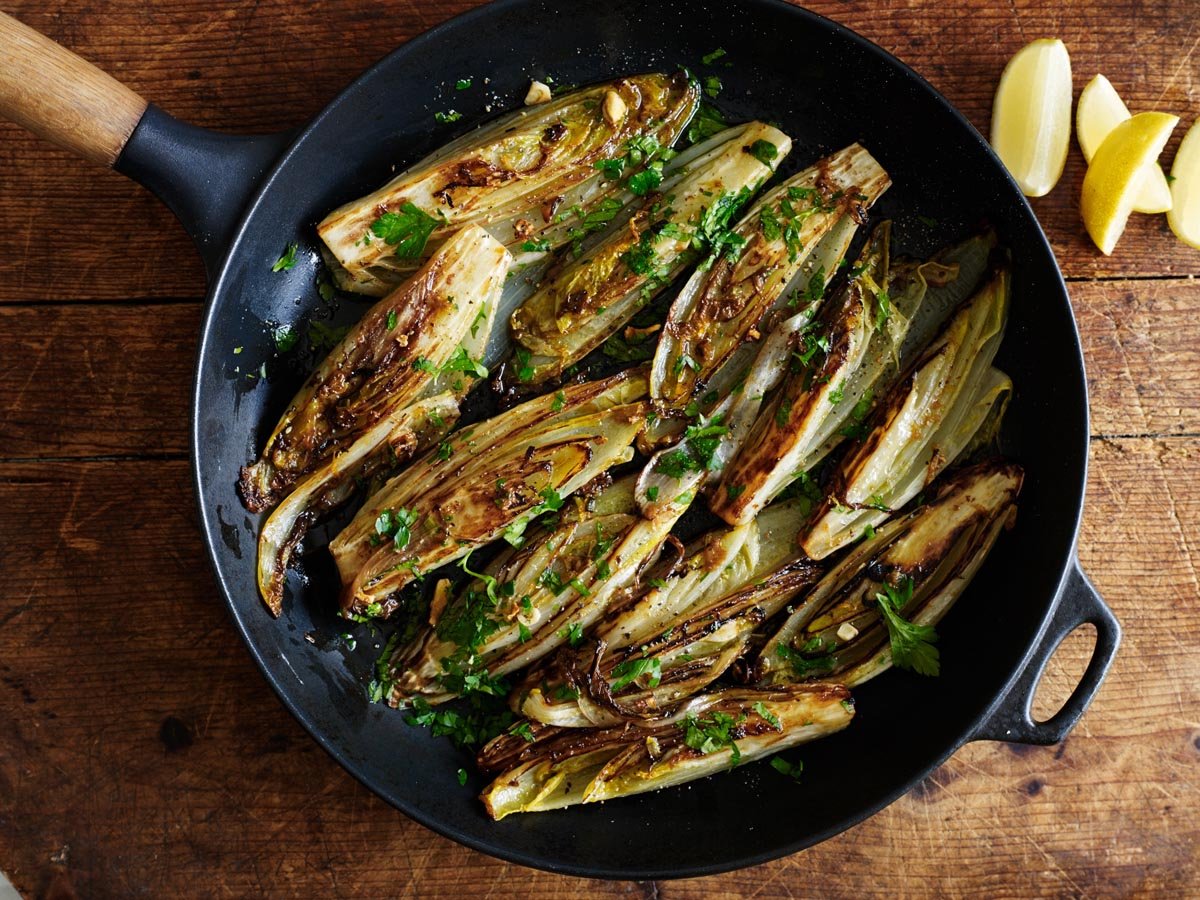 Witloof in the pan