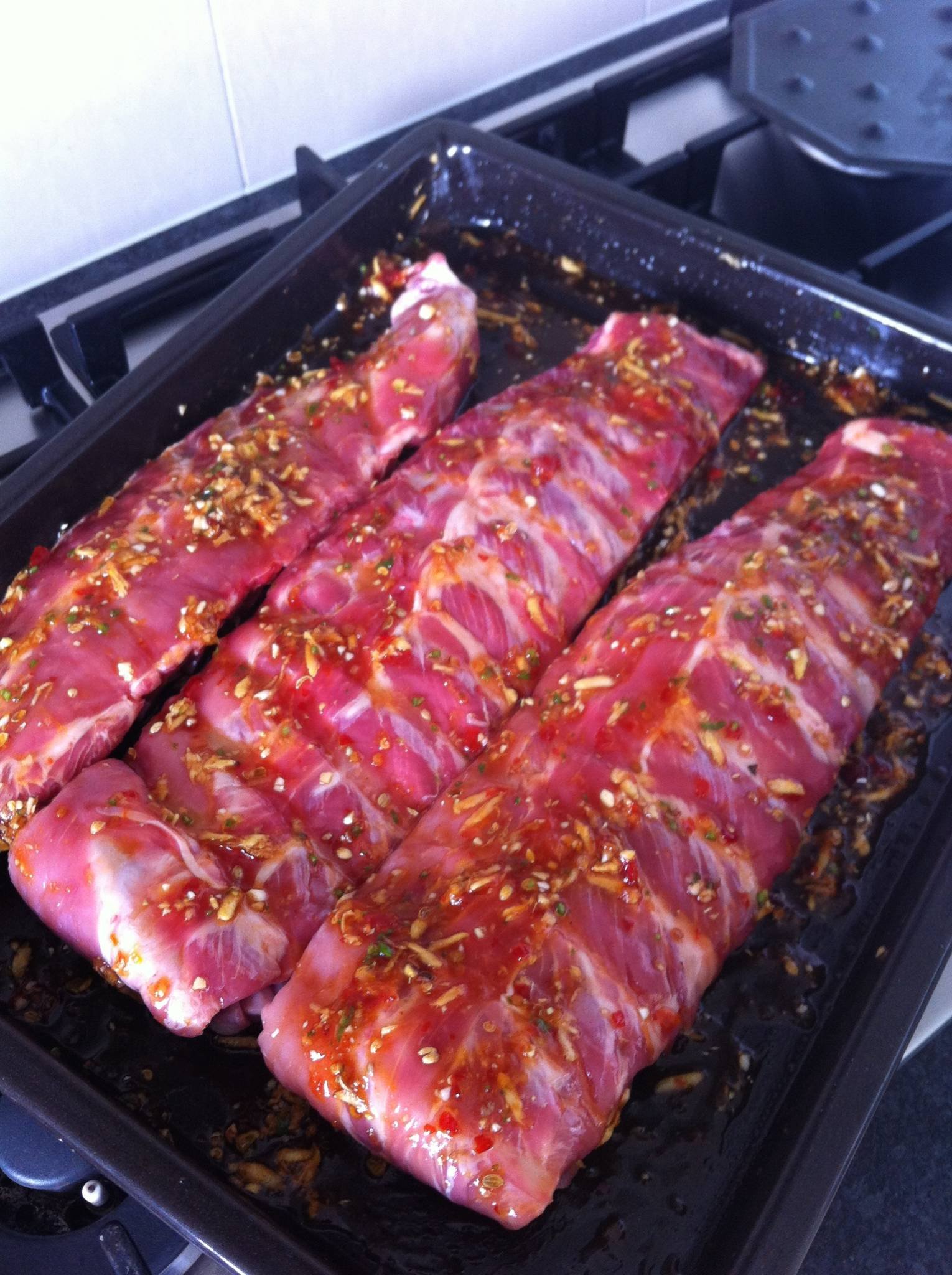Sticky chilli ribs