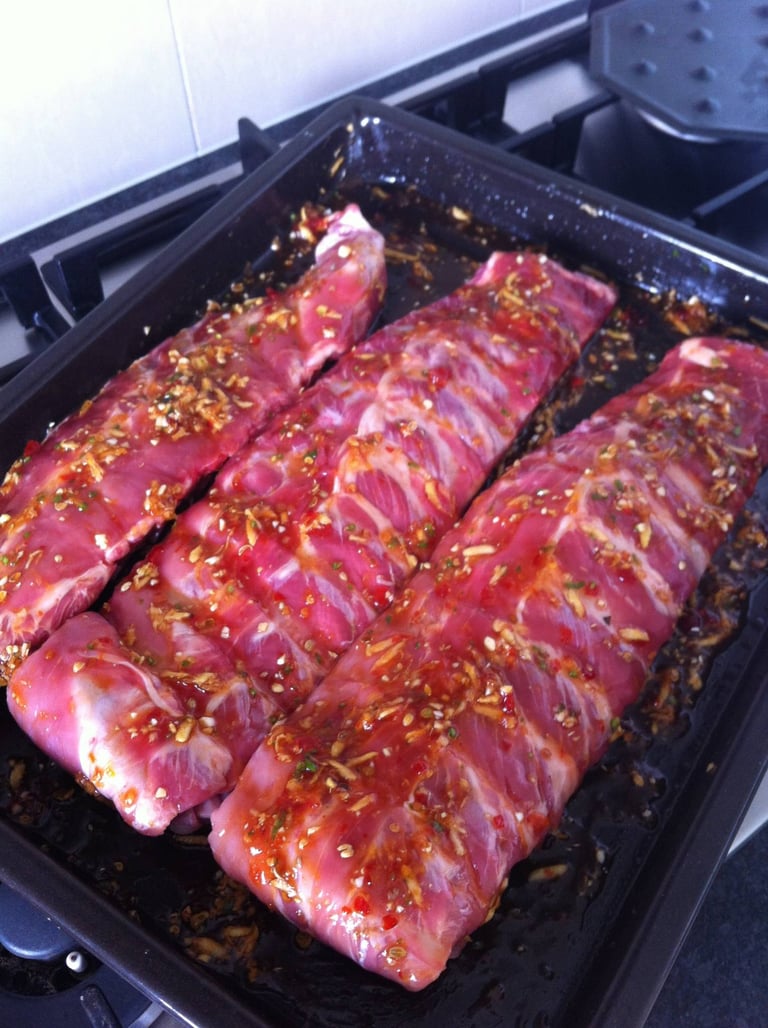 Sticky chilli ribs