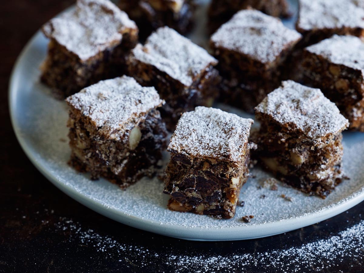 Chocolate figgy torte