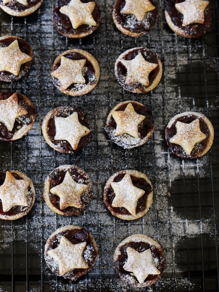 Chocolate cherry mince pies