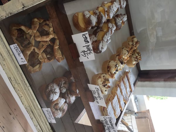 The cake cabinet