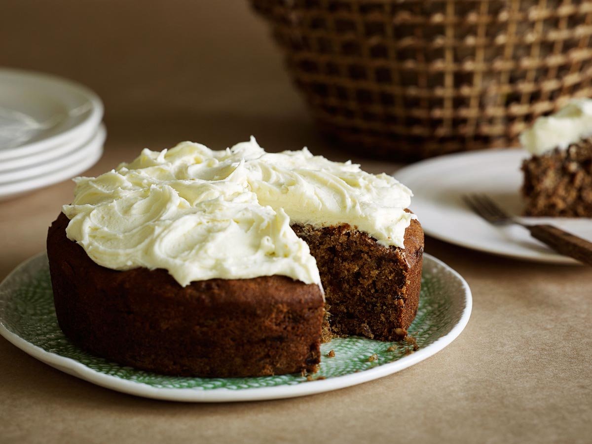 Coffee, walnut & date cake
