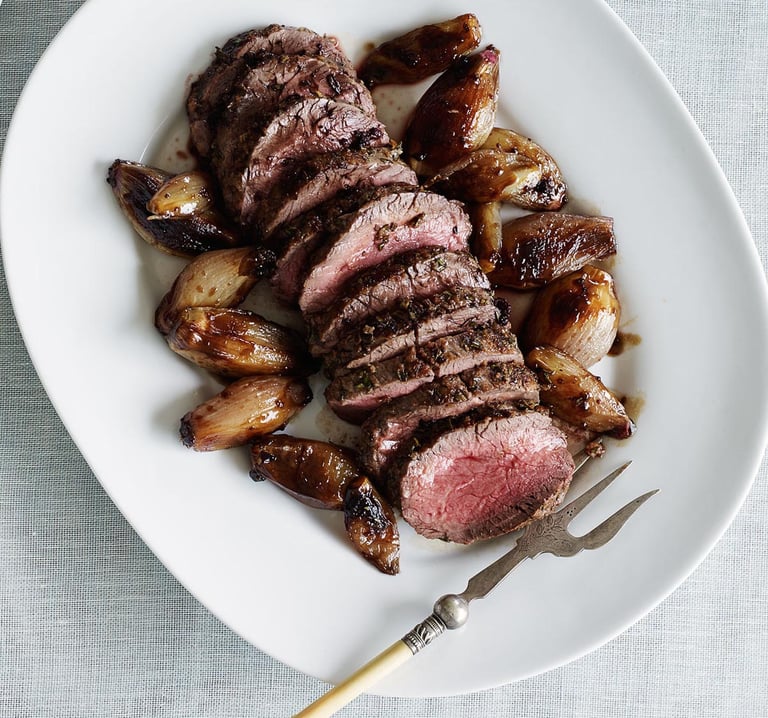 Roast fillet of beef with balsamic glazed shallots