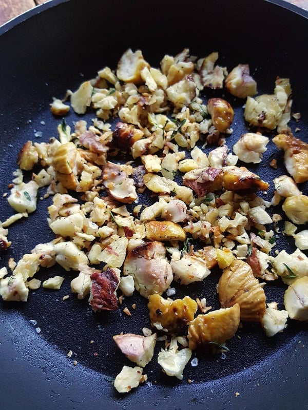 Chestnut crumble