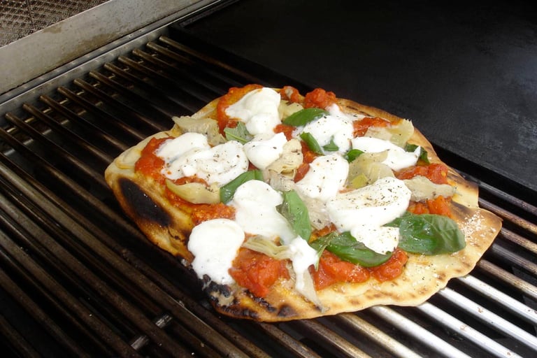 Pizza on the grill