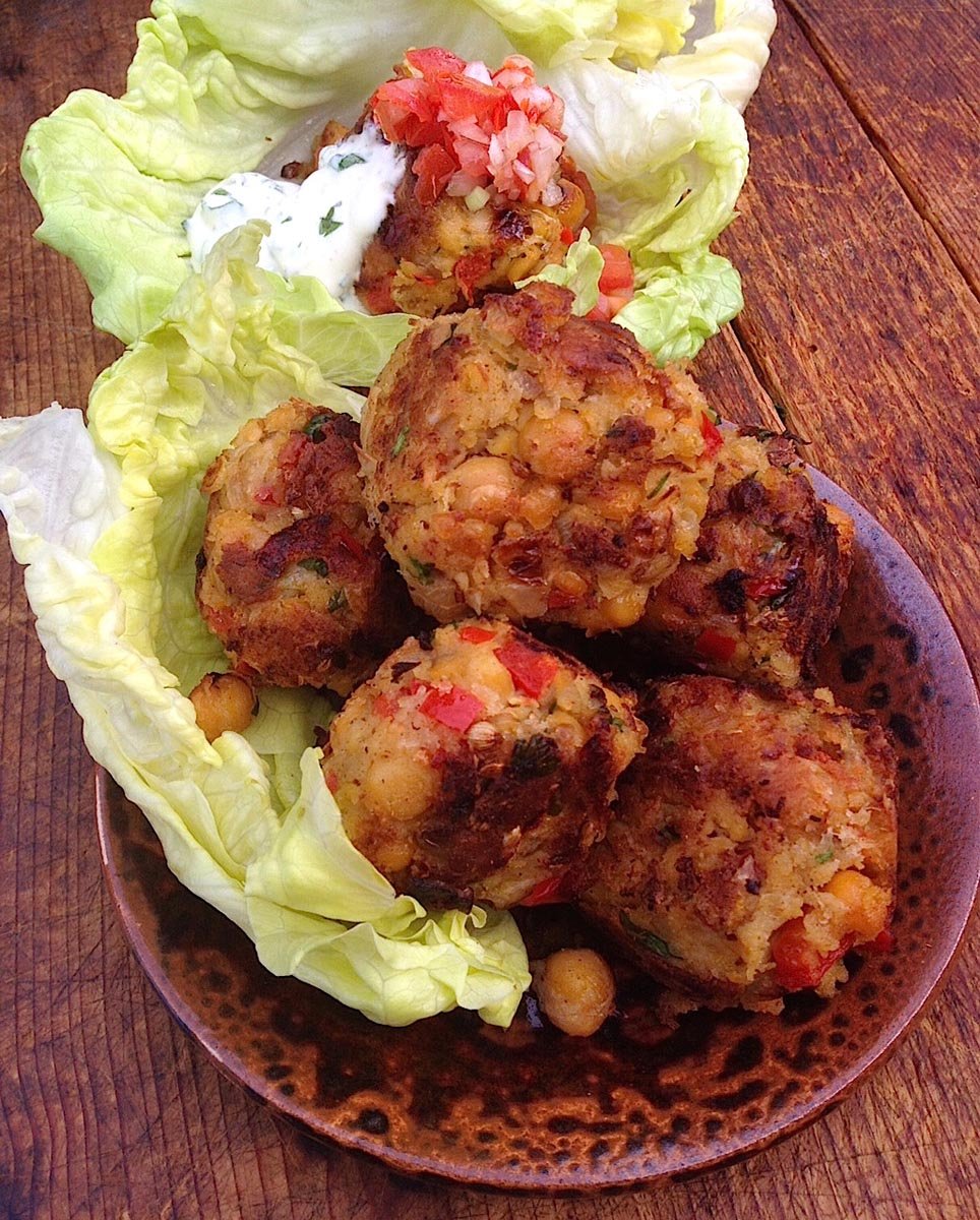 Chickpea bunnuce burgers