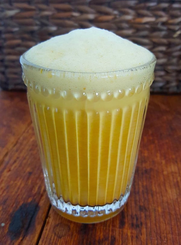 Almond milk with turmeric