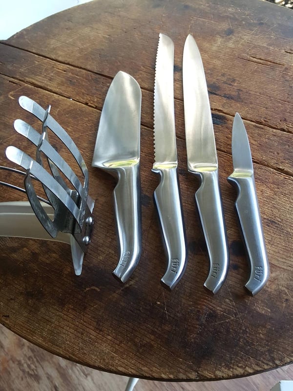 Furi knives