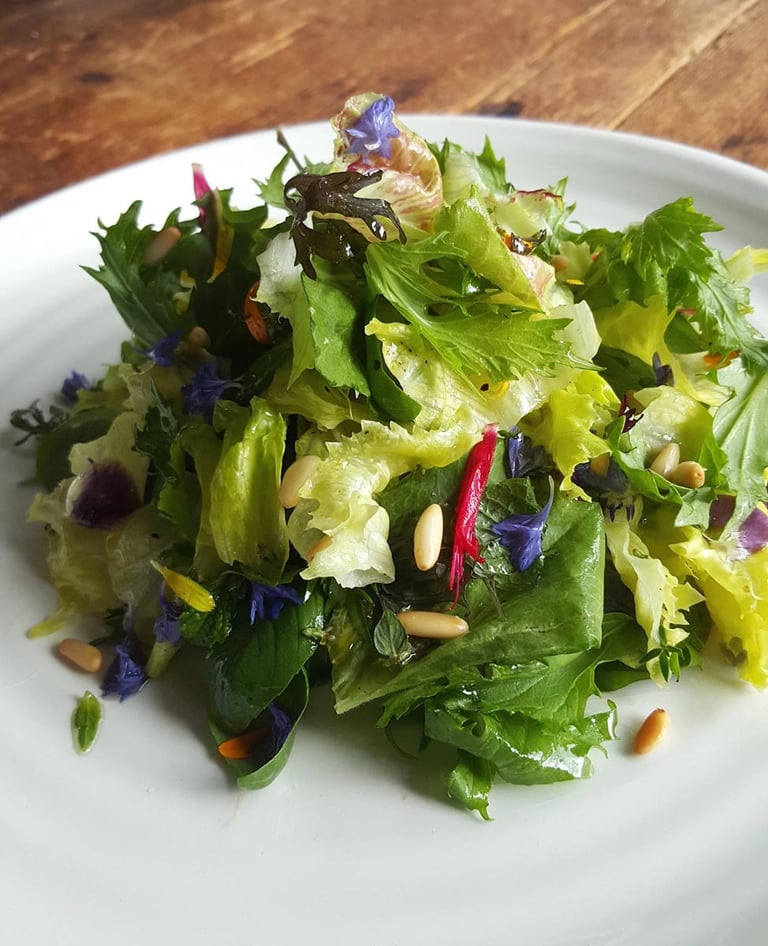 Edible flower salad