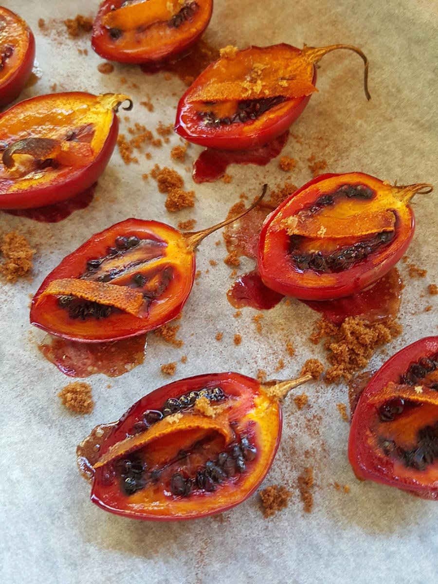 Tamarillo baked