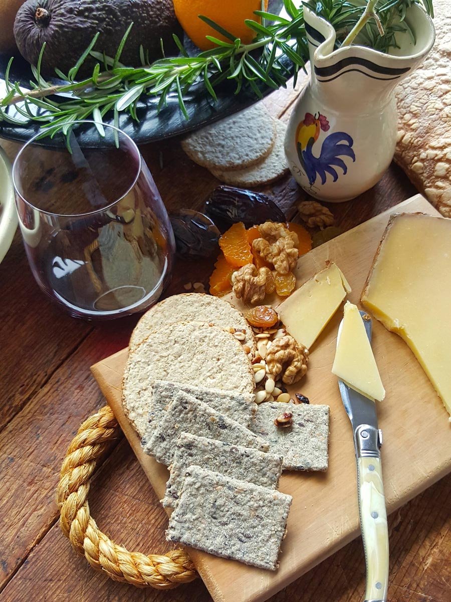 Cheese & crackers 2
