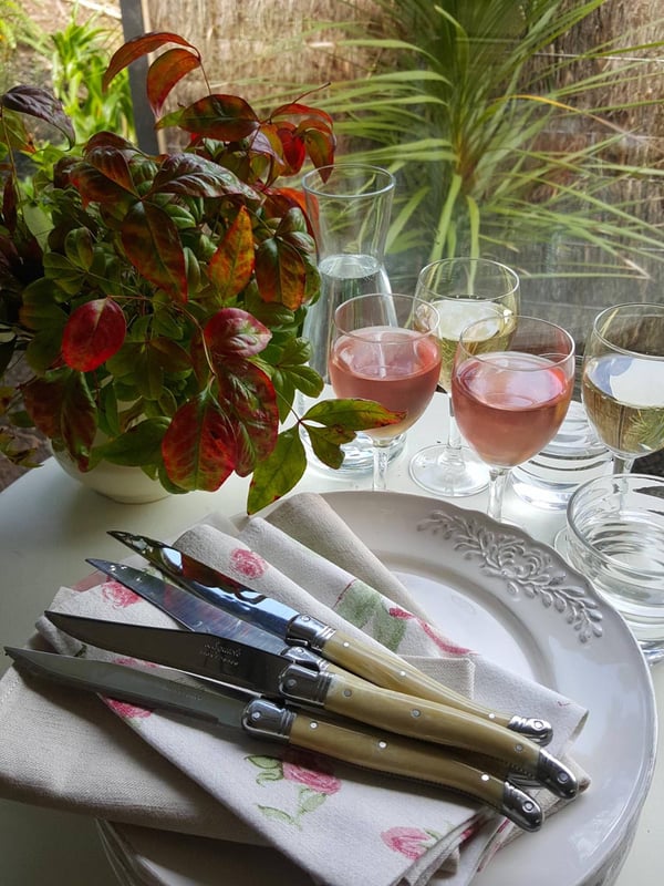 Table setting