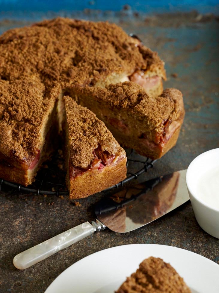 Rhubarb & Cinnamon Cake