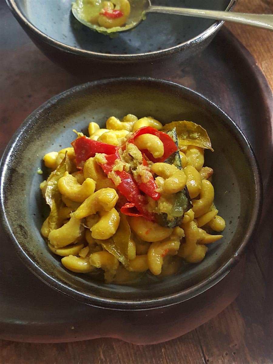 Cashew Nut Curry 1