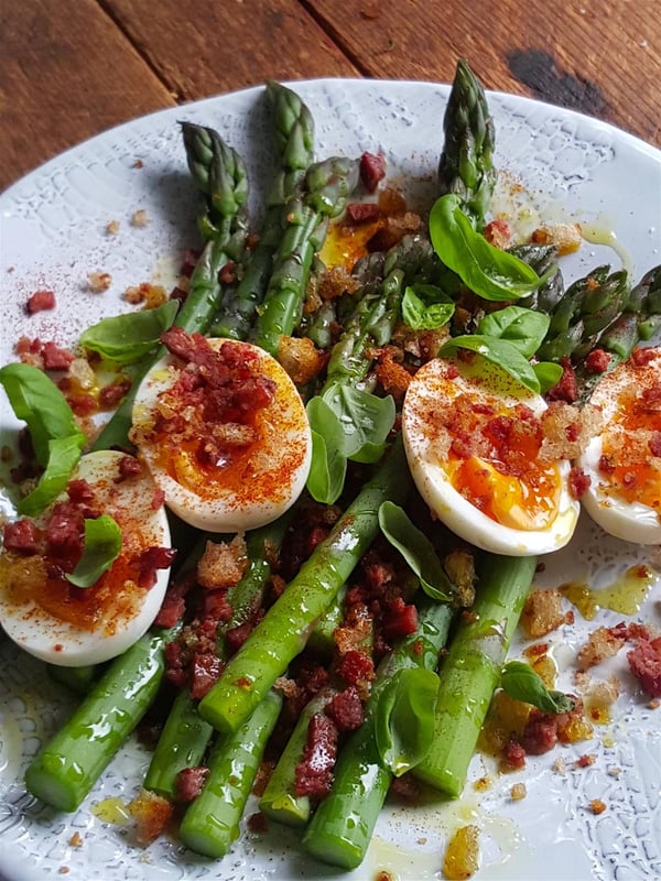 Asparagus with Eggs & Chorizo Crumb|Asparagus with Eggs & Chorizo Crumb 1