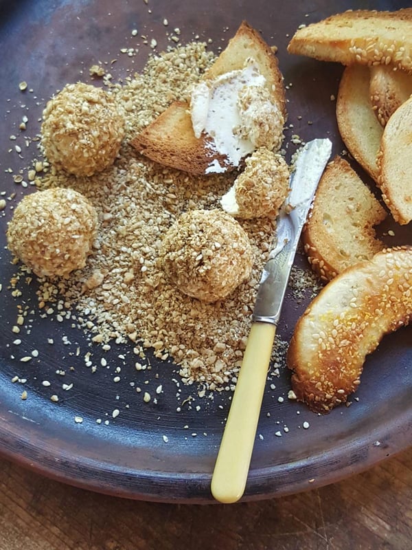 Dukkah 1