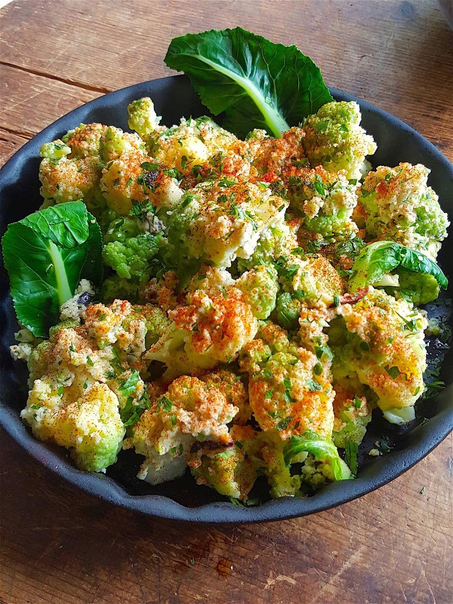 Spanish Cauliflower with Almonds