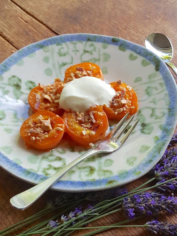 Baked Apricots with Hazelnuts & Lavender 1|Baked Apricots with Hazelnuts & Lavender|Baked Apricots with Hazelnuts & Lavender 2