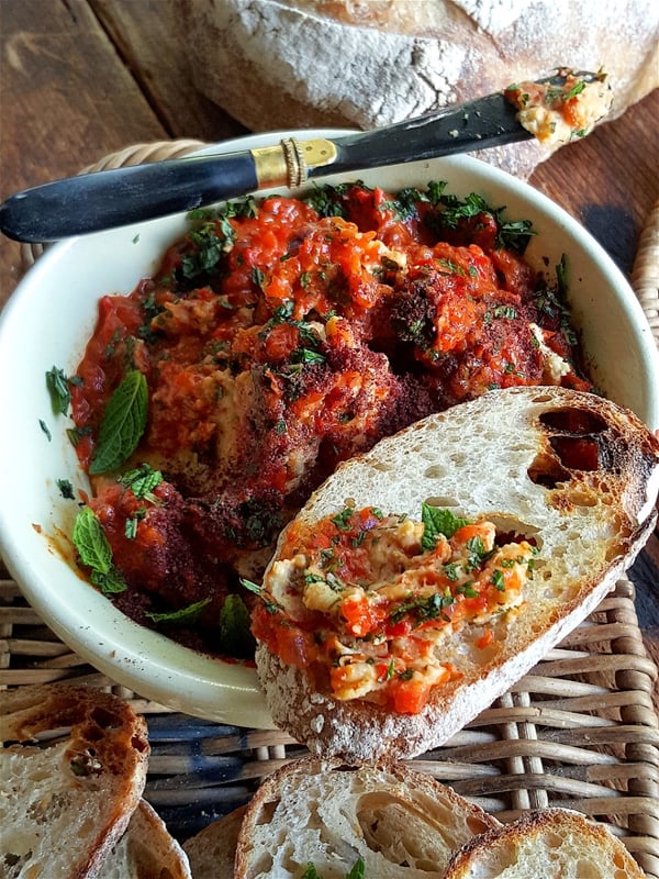 Roasted Pepper & Chickpea Dip
