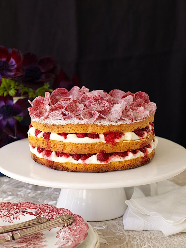 Feather-light Sponge with Rose Petals