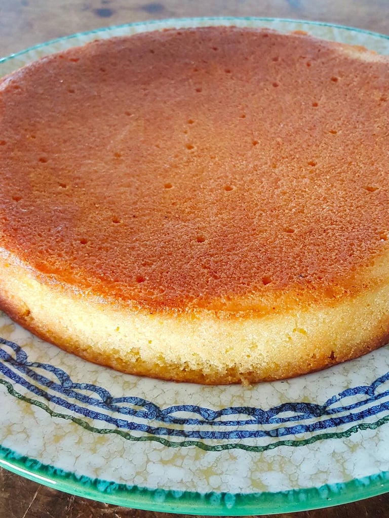 Light and luscious cake – Lemon Olive Oil Semolina Cake