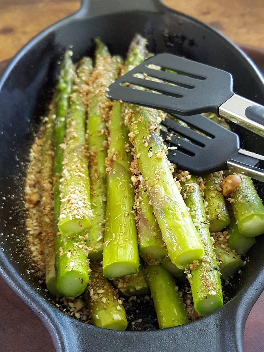Asparagus with Dukkah