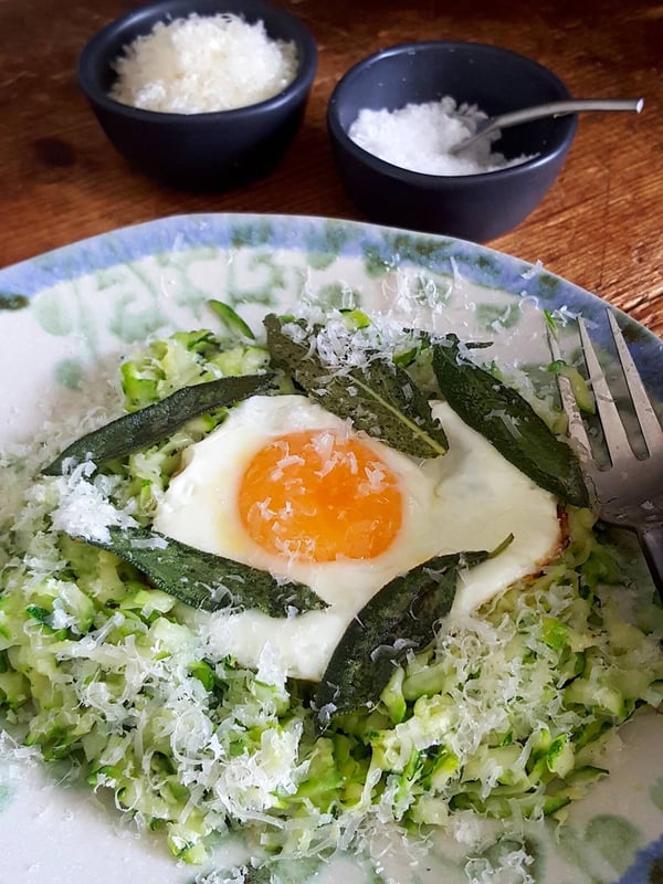 Zucchini Toss with Egg