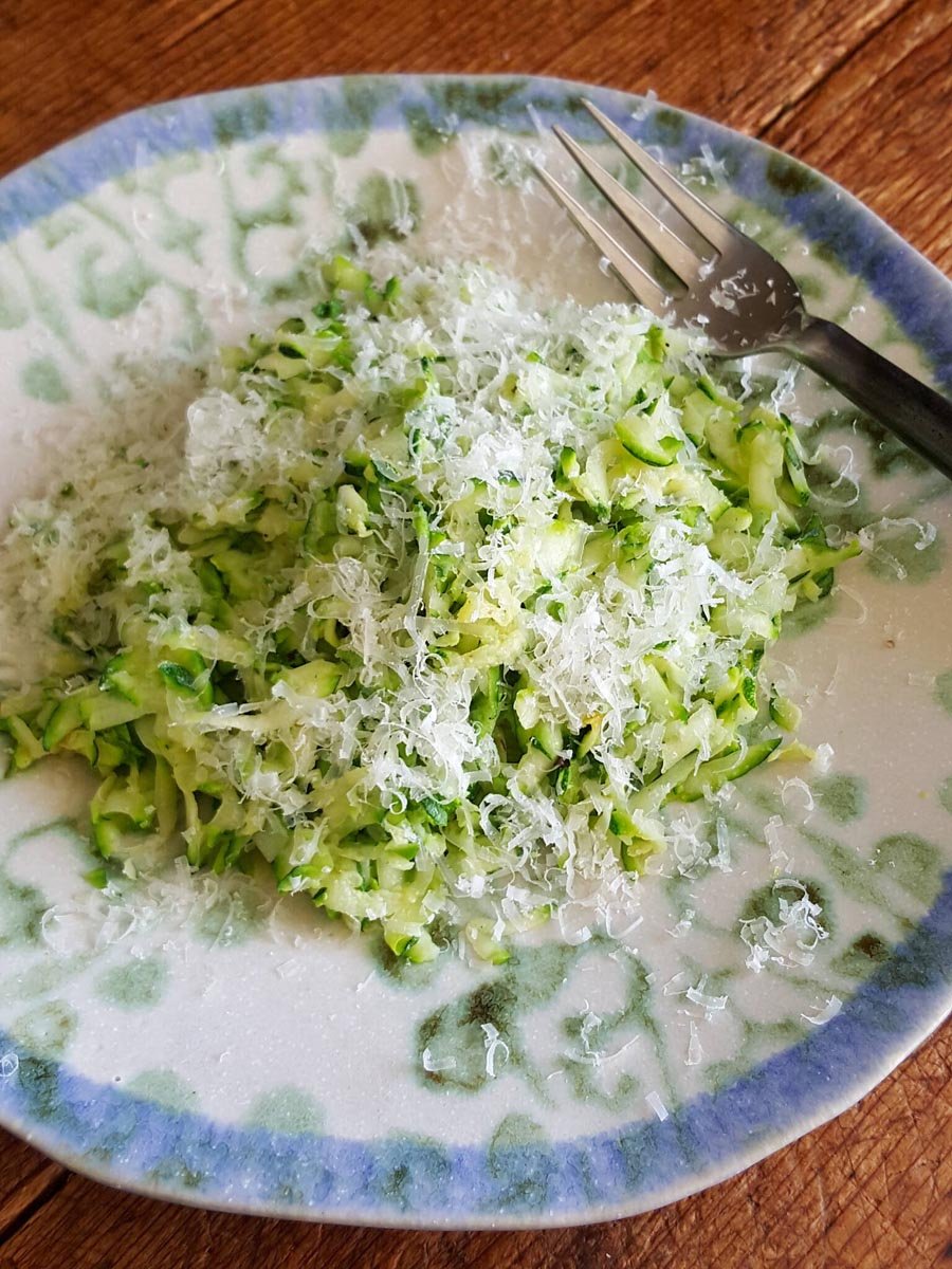 Zucchini Toss with Egg