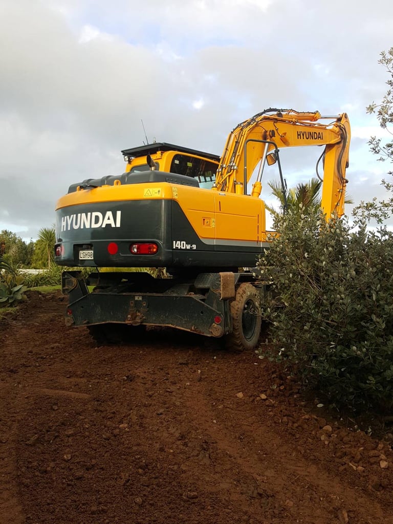The digger arrives