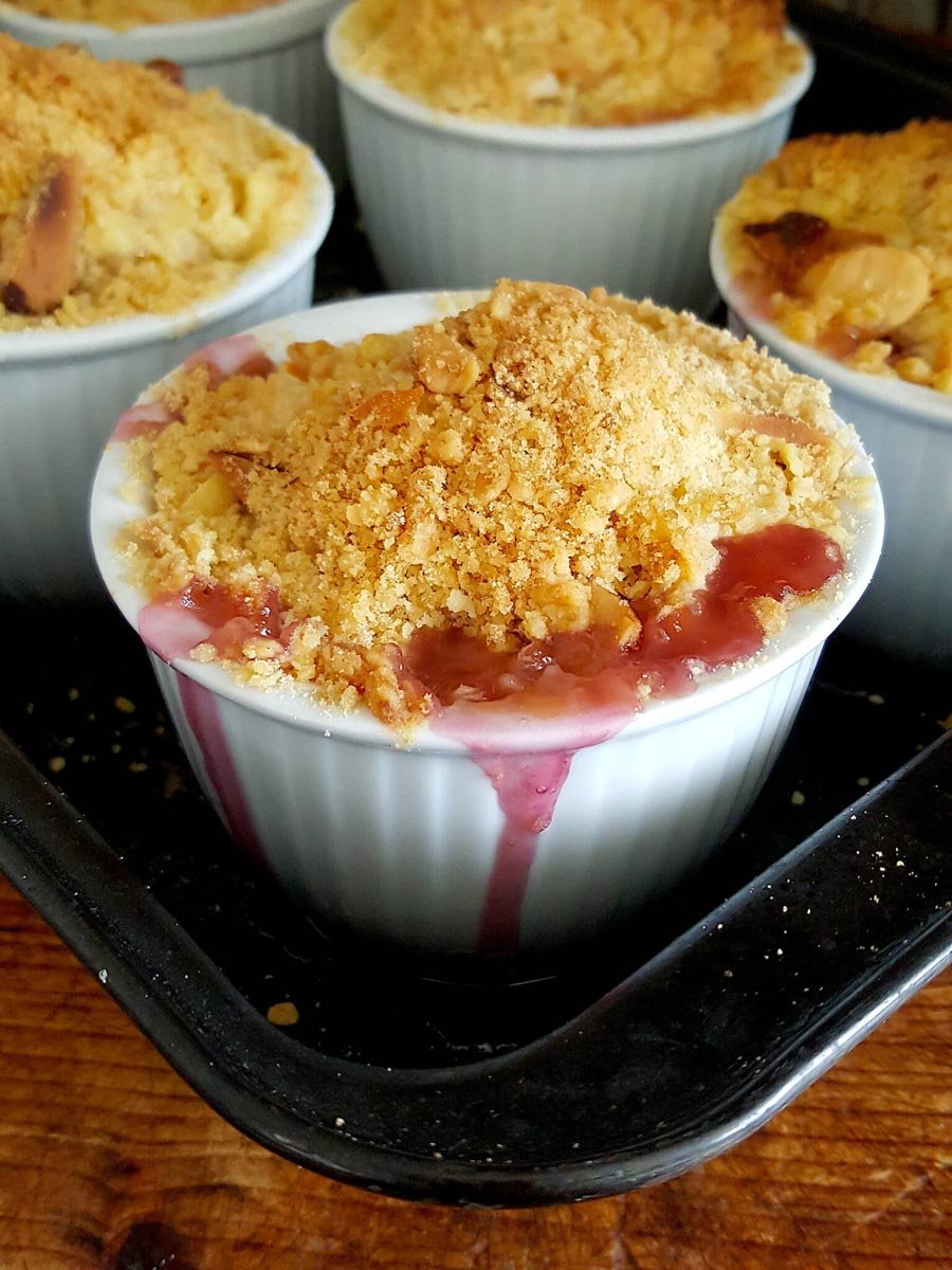 Peach & Raspberry Crumble