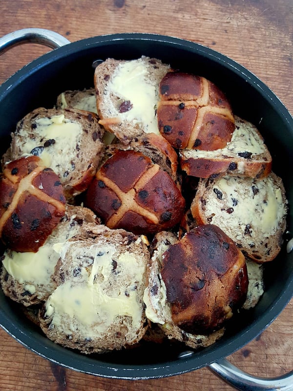 Hot Cross Bun Baked Pudding