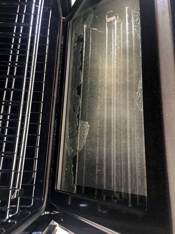 Can an oven door explode?