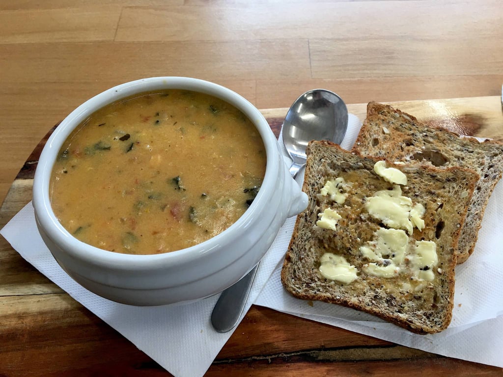 Pea & ham soup