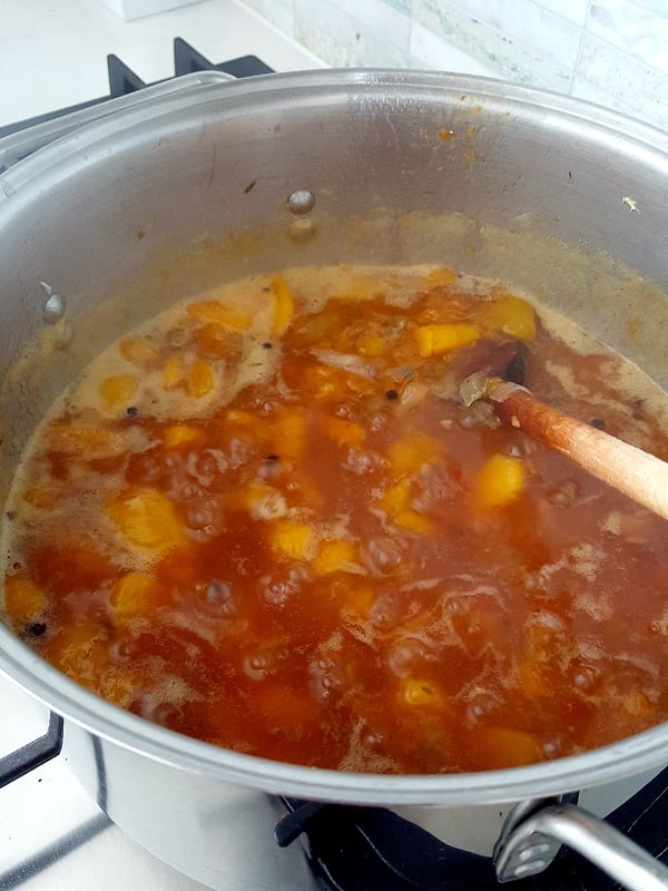 Peach & Date Chutney
