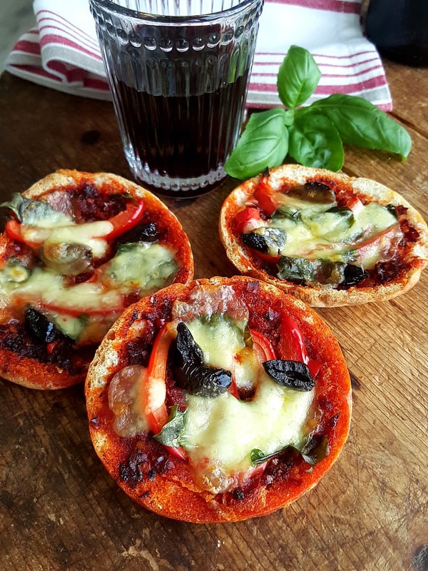 Pita Pizza