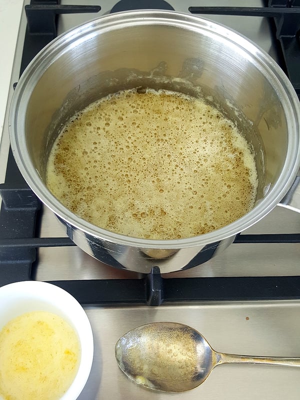 Clarifying butter