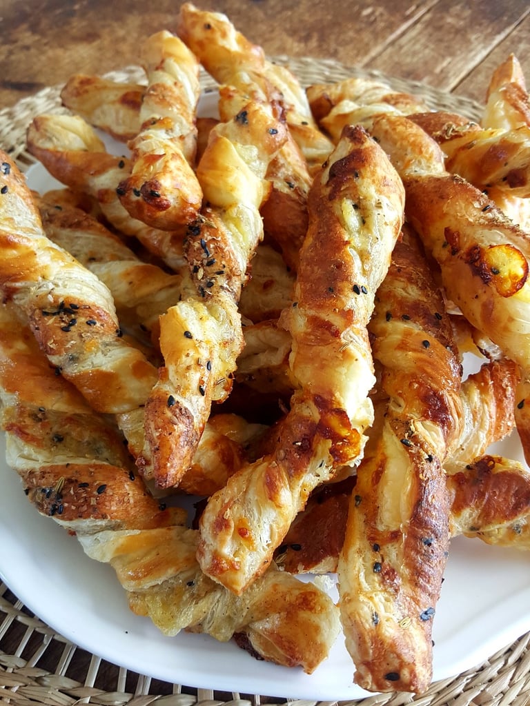 Spicy Pastry Twists