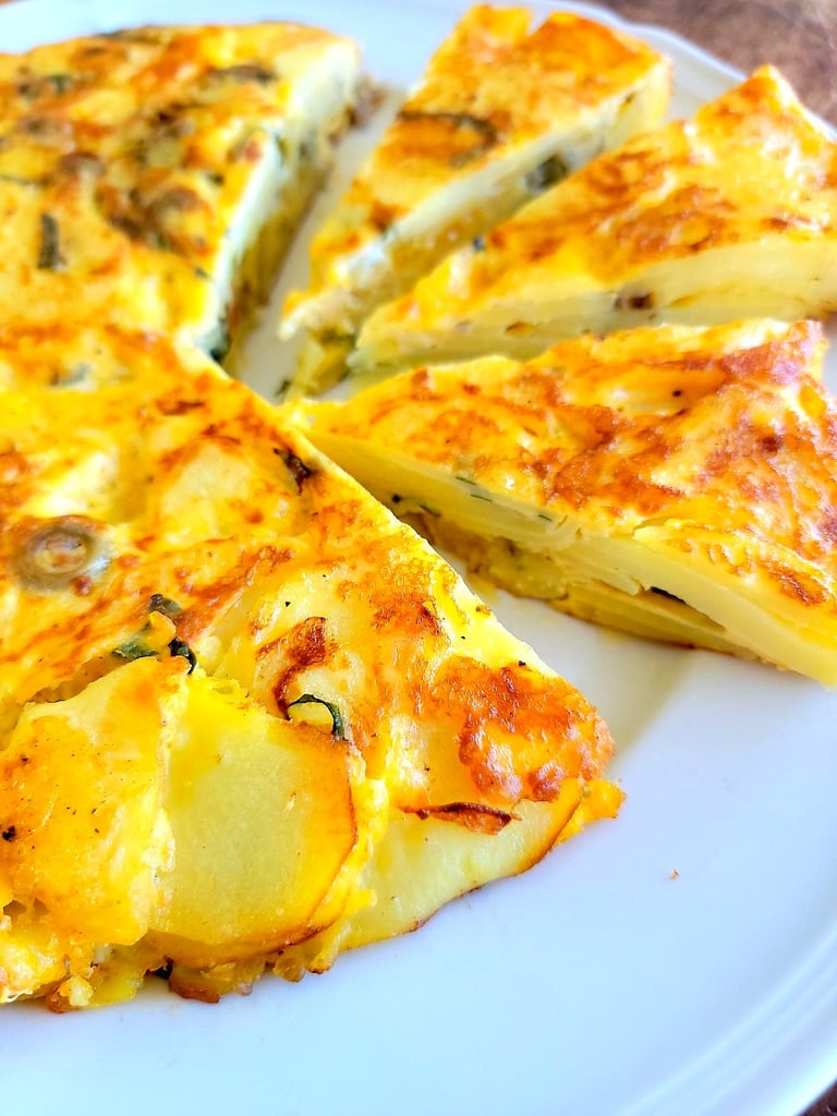Tortilla with Olives Tomatoes