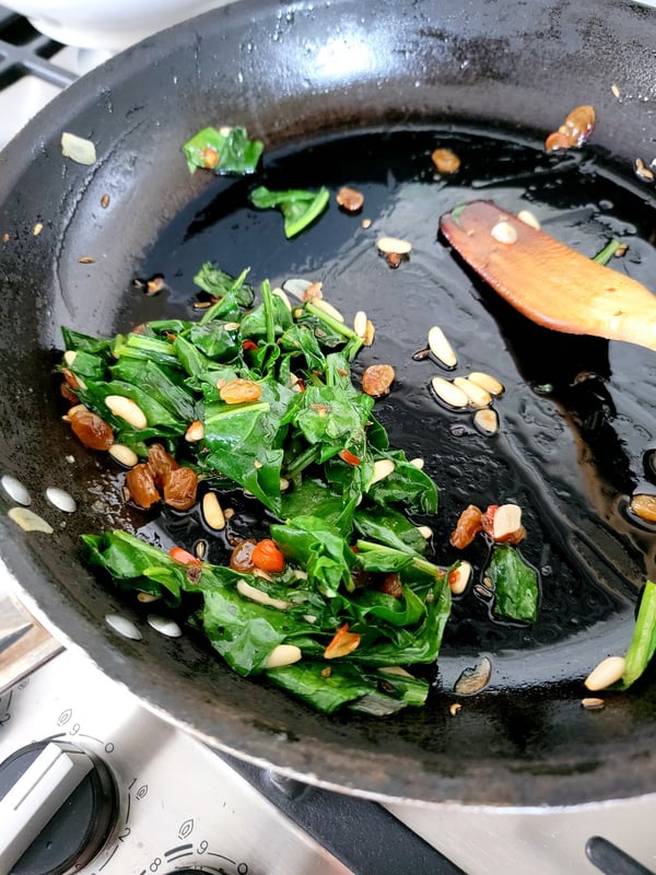 Scrambled Eggs & Spinach on Soft Tortillas