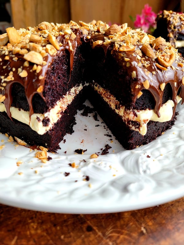Chocolate Cake with Hazelnut Topping