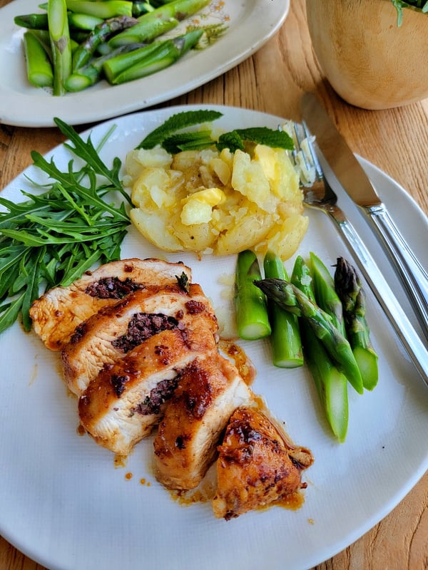 Chicken Breasts Stuffed with Tapenade