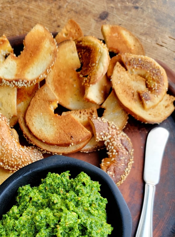 Toasted Sesame Bagels