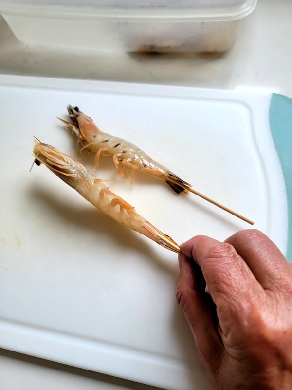 Prawns on Skewers with Green Chilli Avocado Dip